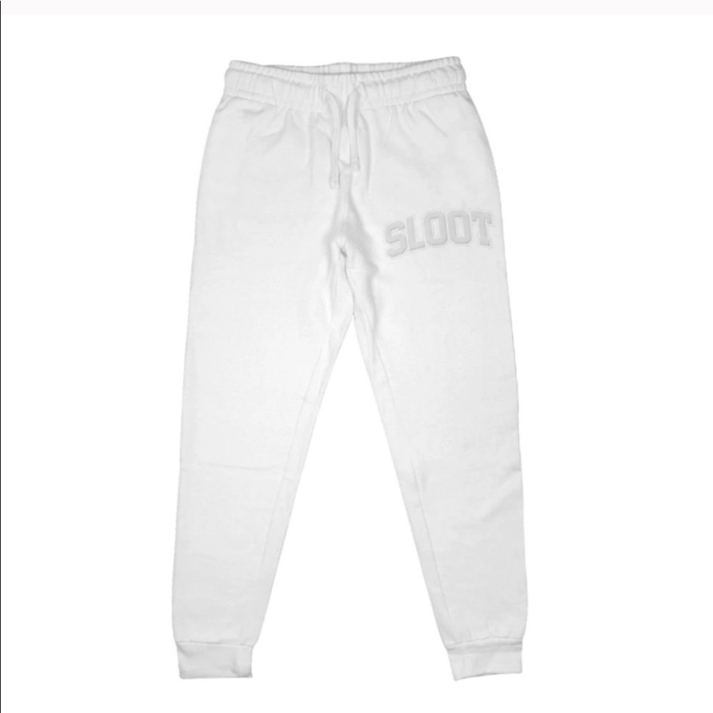 Sofia with an F sweats - size XS